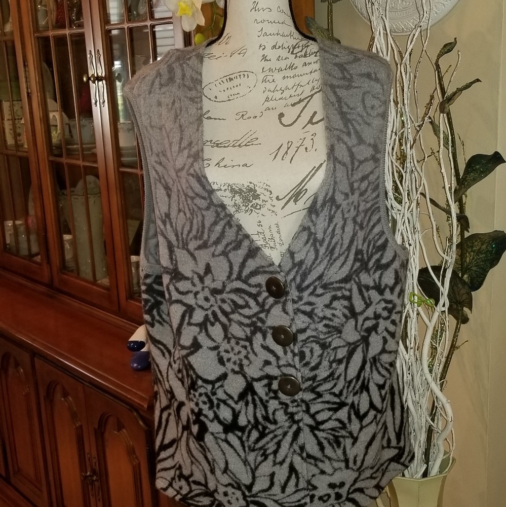 HOLIDAY/WINTER COLDWATER CREEK Vest